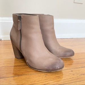 ⭐️LAST CALL⭐️ BP Taupe Heeled Booties